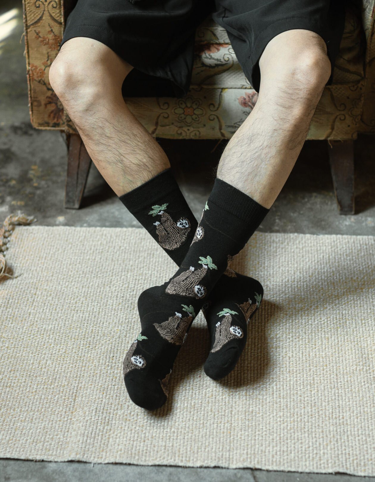 0V7A1074 Sloth socks