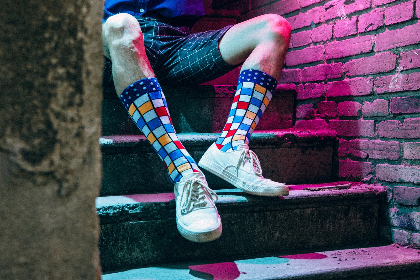 8K5F3415 Colorful Geometric Knee-High Socks - 图片 3